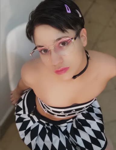 🍎 Alex freaky bunny 🍎 profile photo