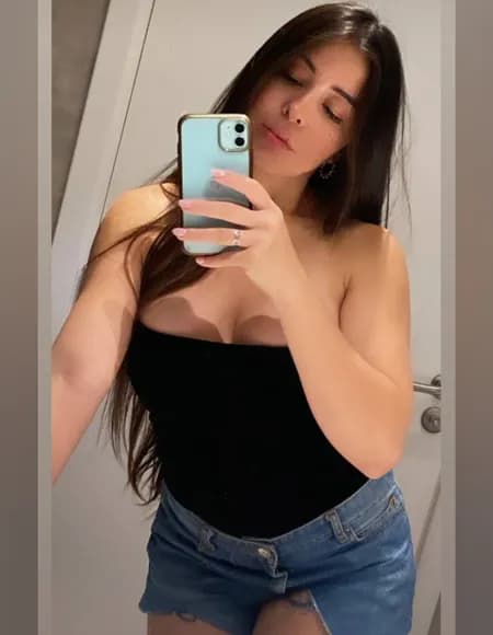 bellacosstar profile photo