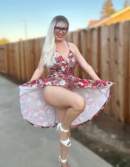 belles_back profile photo