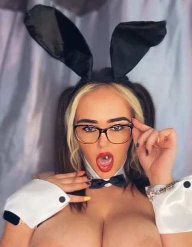 blueeyedbitch93 profile photo