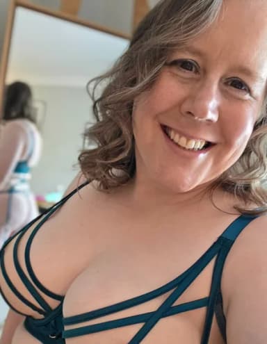 Em in Lingerie profile photo