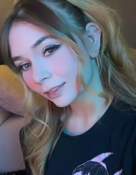 favoritemidwestvixen profile photo