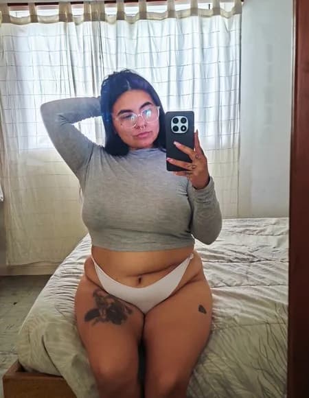 🍒 MIA CURVY 🍒 QUEEN OF VIDEO CALLS 🍒 profile photo