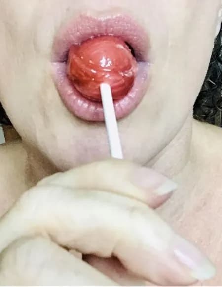 lalamelange profile photo