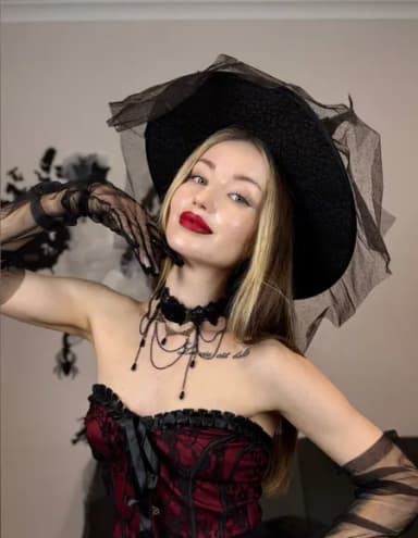 Mila Rose 🌹 profile photo