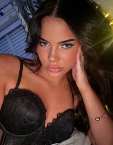 naughtyblondexx profile photo