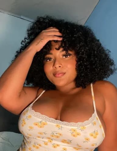 Raychelle m💋 profile photo