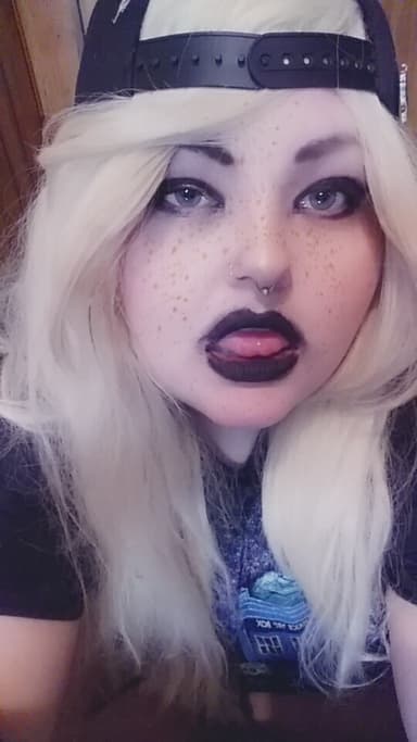 onechubbywitch profile photo