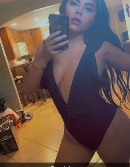juliabadbutt profile photo