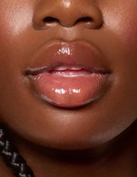 TINA #1 EBONY MODEL profile photo
