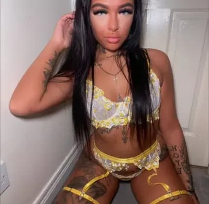 axh_x profile photo