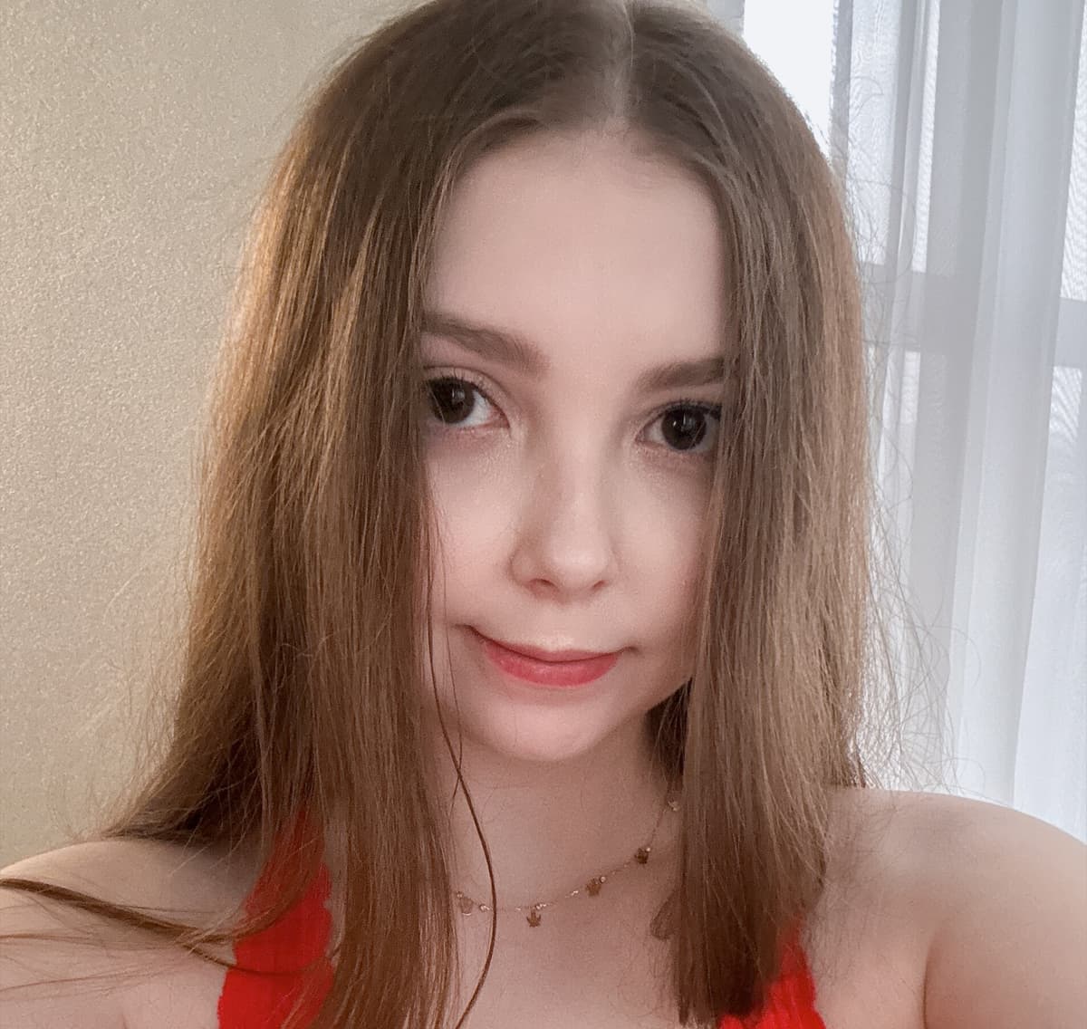 Alice 🌙 profile photo