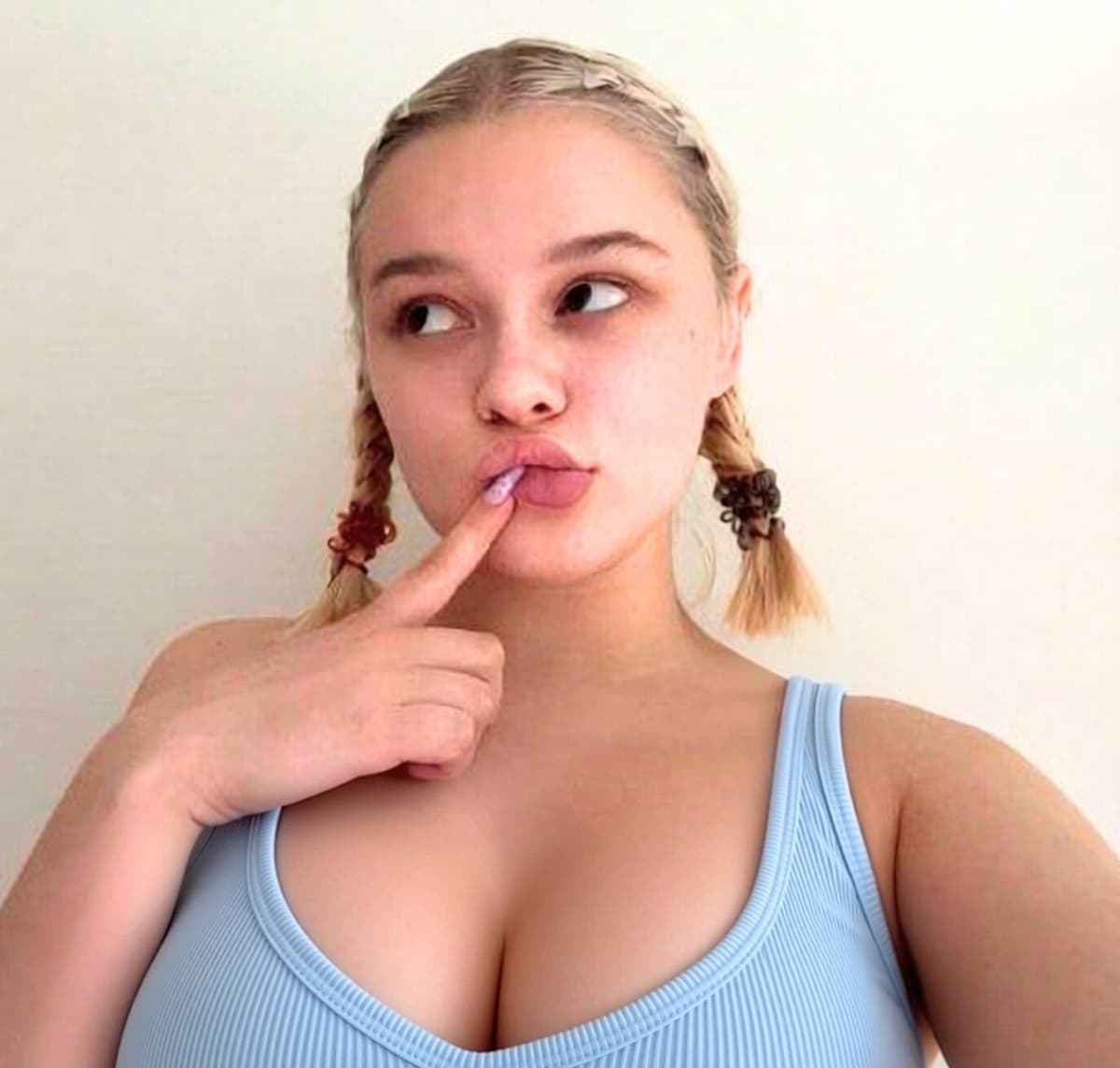 Annie Sins profile photo