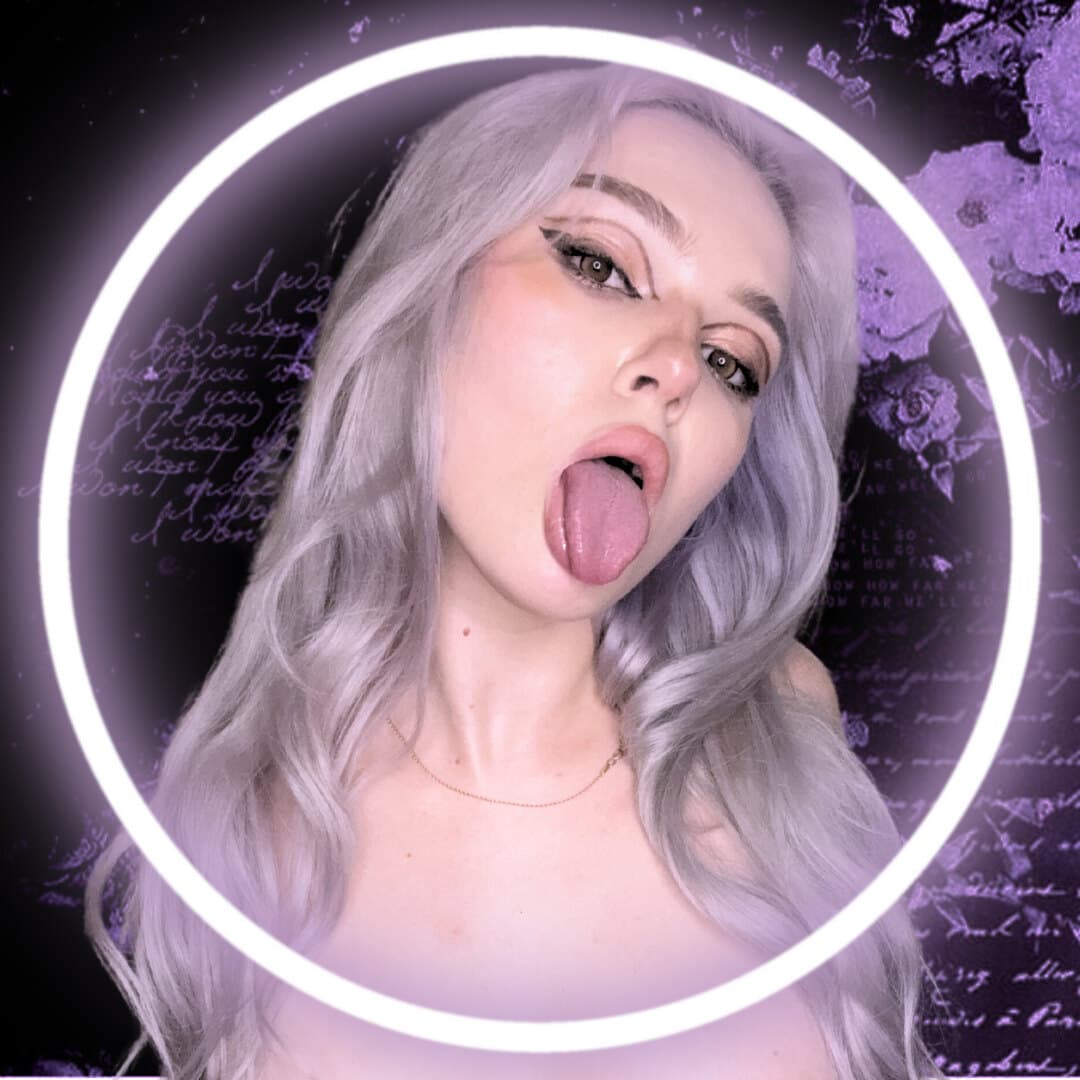 ⨢𝓛̟𝓲̟𝓷̟𝓭̟𝓪̟ ̟𝓖̟𝓸̟𝓽̟𝓱̟⨢ profile photo