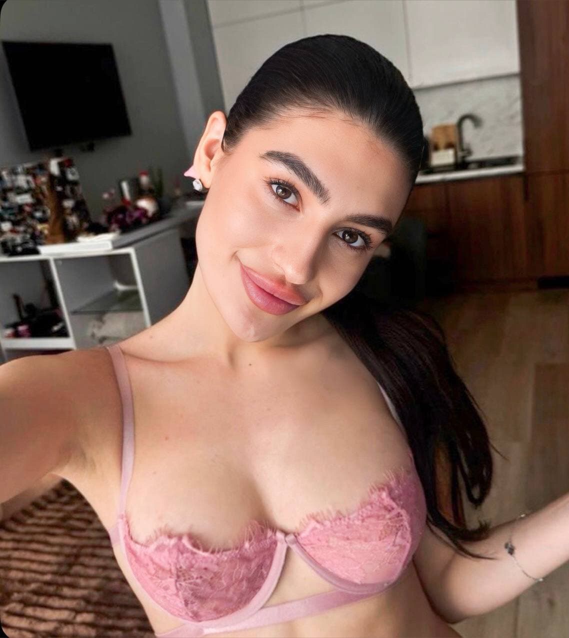 Sarah 🔥 profile photo