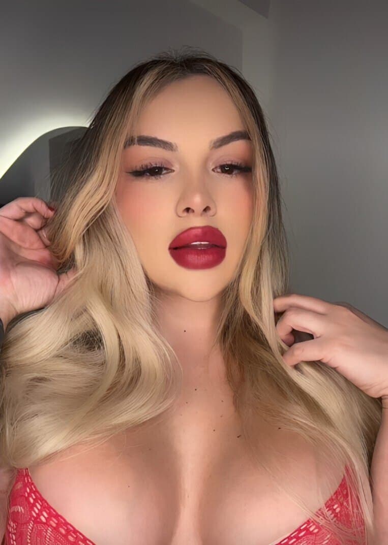 Laura Osorio 🌸 profile photo
